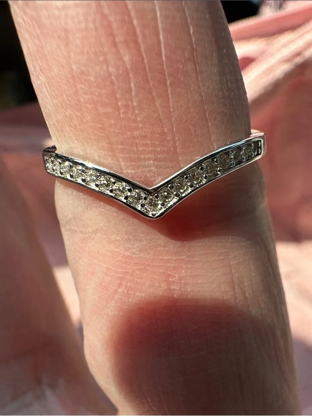 NWT S925 Sterling Silver V-Shape Chevron Wedding Ring size 7
